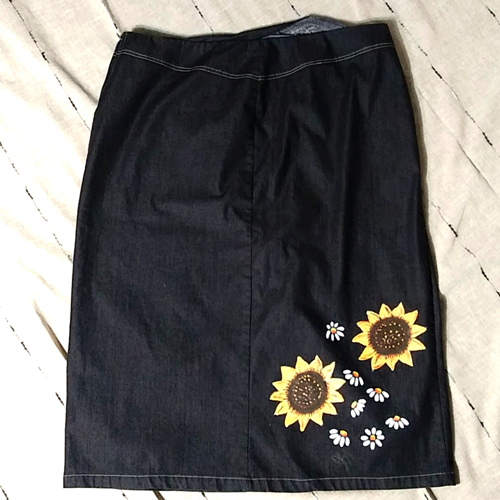 274 Size 22 Clio Skirt